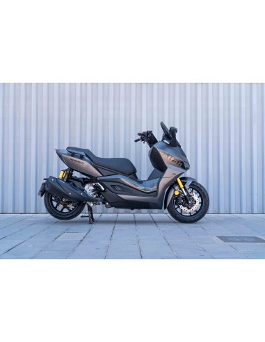 Maxi Scooter Wottan Motor modello...
